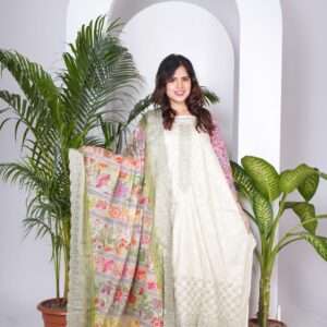 কারিজমা থ্রি পিস